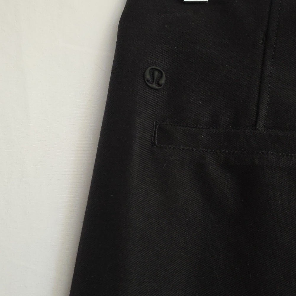 Lululemon Black Pants.  Size Small - Picture 10 of 10